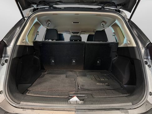 Used 2023 Nissan Rogue SV AWD/4WD image 41