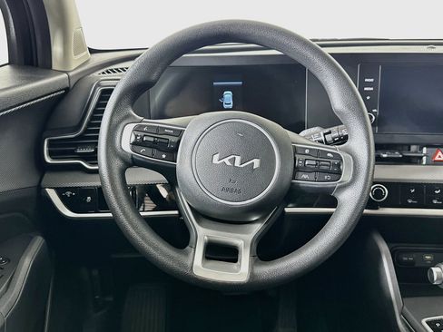 Used 2025 Kia Sportage LX FWD image 18