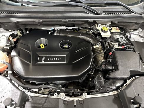 Used 2019 Lincoln MKC Reserve w/ MKC Technology Package FWD image 26