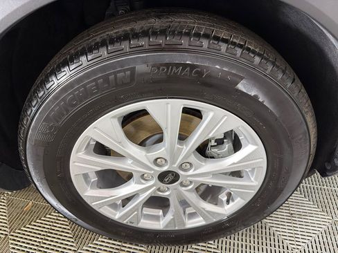 Used 2025 Ford Escape Active FWD image 12