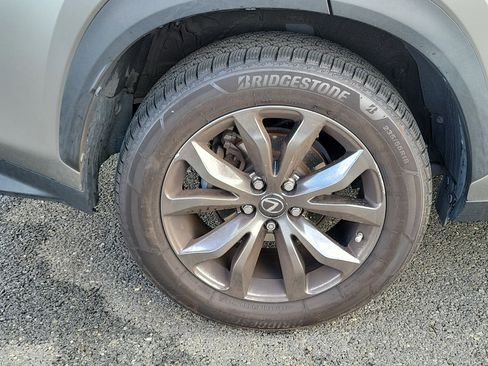 Used 2018 Lexus NX 300 F Sport w/ Accessory Package 2 FWD image 5