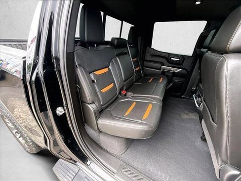 Used 2020 GMC Sierra 1500 AT4 w/ Off-Road Performance Package AWD/4WD image 29