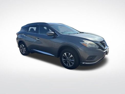 Used 2016 Nissan Murano SV image 10