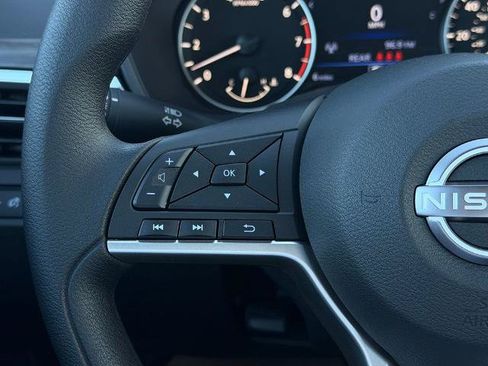 New 2026 Nissan Altima 2.5 SV AWD/4WD image 21