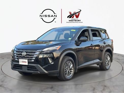 Used 2025 Nissan Rogue S AWD/4WD image 4