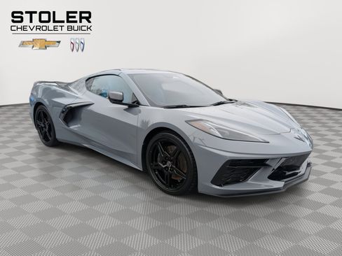 Used 2024 Chevrolet Corvette Stingray Premium Cpe w/ Z51 Performance Package image 7