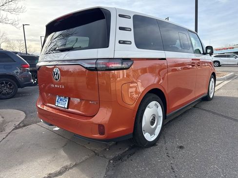 New 2025 Volkswagen ID. Buzz 1st Edition image 5