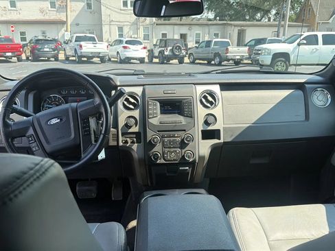 Used 2014 Ford F150 XLT w/ Equipment Group 302A Luxury AWD/4WD image 11