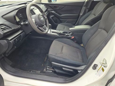 Used 2022 Subaru Crosstrek 2.0i image 17