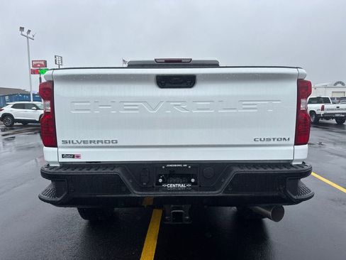 New 2026 Chevrolet Silverado 2500 Custom w/ Custom Value Package AWD/4WD image 5