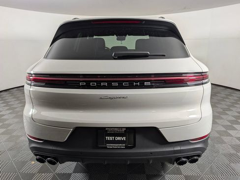 New 2026 Porsche Cayenne AWD/4WD image 6