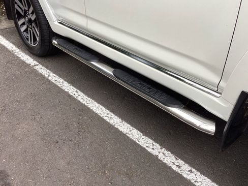 Used 2015 Toyota 4Runner Limited image 15