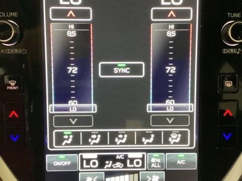 Certified 2025 Subaru Crosstrek 2.0i Premium image 22