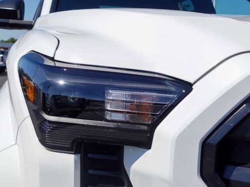 New 2026 Toyota Tacoma SR AWD/4WD image 4