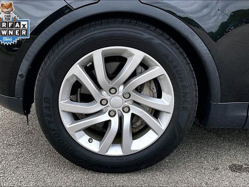 Used 2018 Land Rover Discovery HSE AWD/4WD image 8