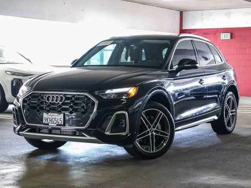 Used 2024 Audi Q5 e Premium AWD/4WD image 1