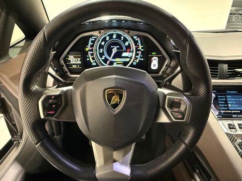 Used 2014 Lamborghini Aventador LP 700-4 image 54