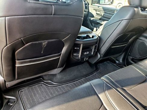 Used 2022 RAM 1500 Limited w/ Body-Colour Bumper Group image 21