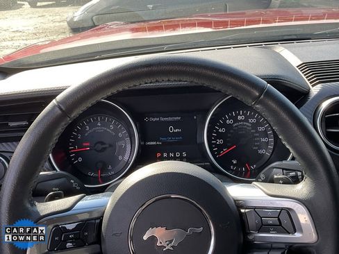 Used 2020 Ford Mustang Coupe image 32