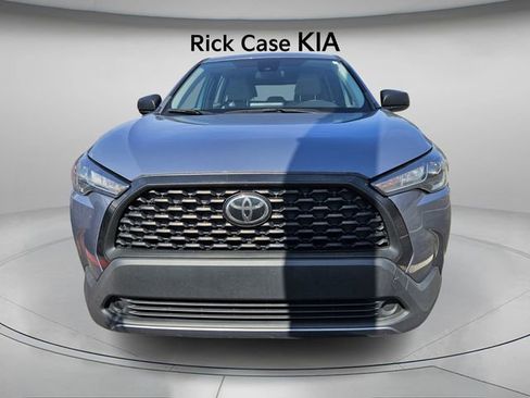 Used 2022 Toyota Corolla Cross L image 3