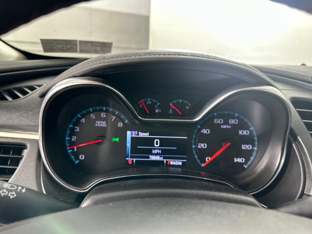 Used 2014 Chevrolet Impala LT w/ Convenience Package FWD image 8