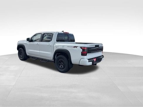 New 2026 Nissan Frontier PRO-4X w/ Pro-4x Convenience Package image 2