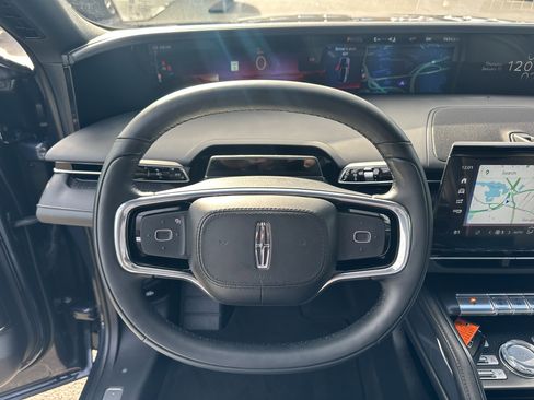 Used 2024 Lincoln Nautilus Premier w/ Equipment Group 102A image 12