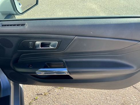 Used 2024 Ford Mustang Premium image 18