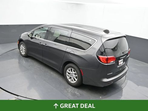 Used 2023 Chrysler Voyager LX FWD image 46