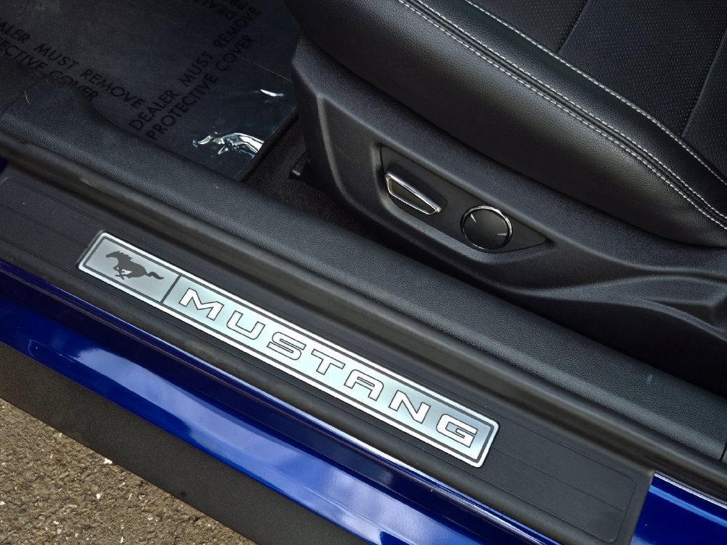 Used 2015 Ford Mustang GT Premium RWD image 17