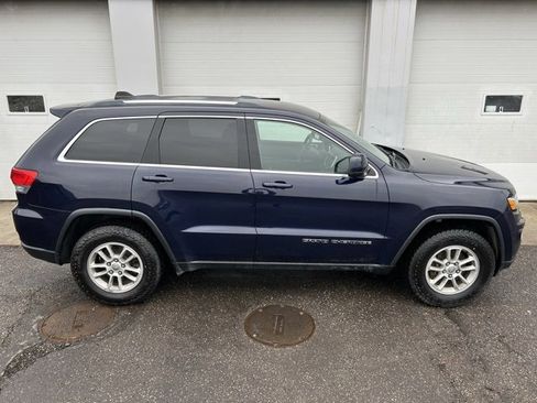 Certified 2018 Jeep Grand Cherokee Laredo image 6