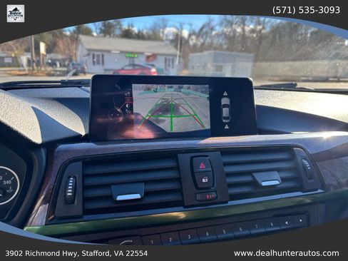 Used 2015 BMW 320i xDrive Sedan AWD/4WD image 24