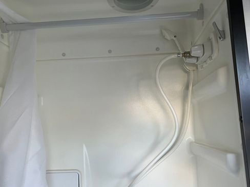 Used 2022 Mercedes-Benz Sprinter 2500 image 43