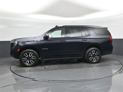 Used 2021 GMC Yukon AT4 w/ Rear Media and Nav Package image 7