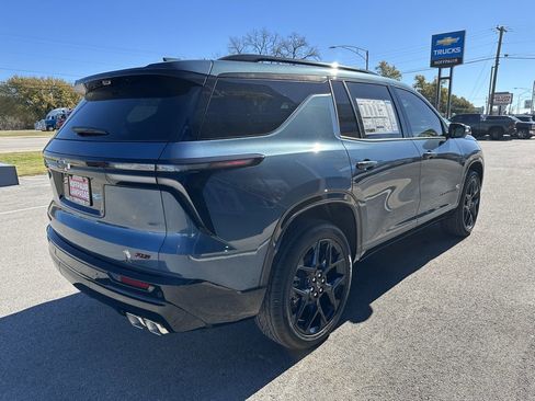 New 2026 Chevrolet Traverse RS image 5