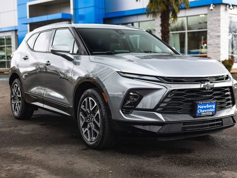 Used 2025 Chevrolet Blazer RS AWD/4WD image 7