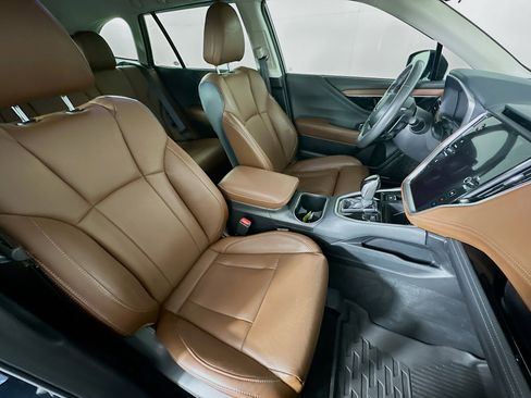 Used 2024 Subaru Outback Touring XT image 32