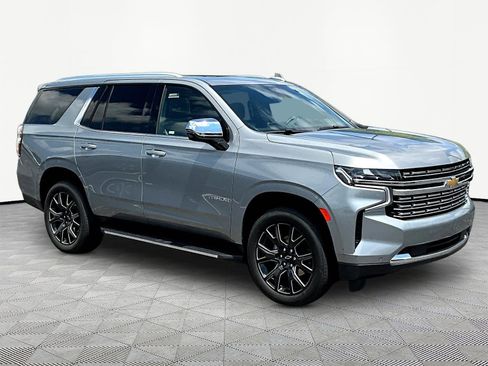 Used 2023 Chevrolet Tahoe Premier w/ Premium Package AWD/4WD image 3