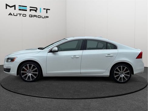 Used 2016 Volvo S60 T5 Inscription Platinum w/ Climate Package AWD/4WD image 5