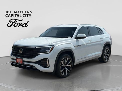 Used 2026 Volkswagen Atlas Cross Sport SEL Premium R-Line AWD/4WD image 9
