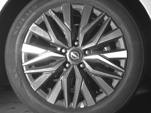 Used 2024 Nissan Altima 2.5 SV image 13