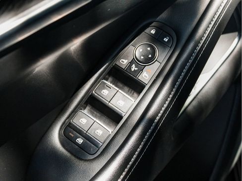 Used 2024 INFINITI QX60 Sensory AWD/4WD image 9