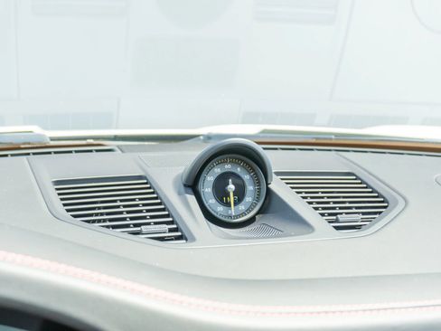 Used 2022 Porsche 911 GT3 RWD image 52