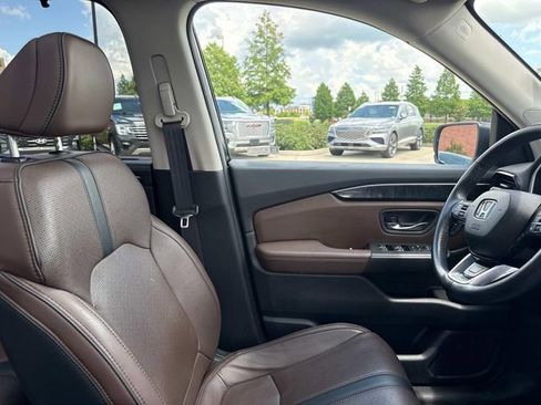 Used 2024 Honda Pilot Elite image 17