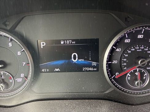 Used 2023 Hyundai Santa Fe SEL image 6