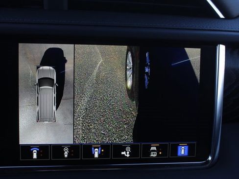 Used 2022 GMC Yukon Denali w/ Max Trailering Package image 40