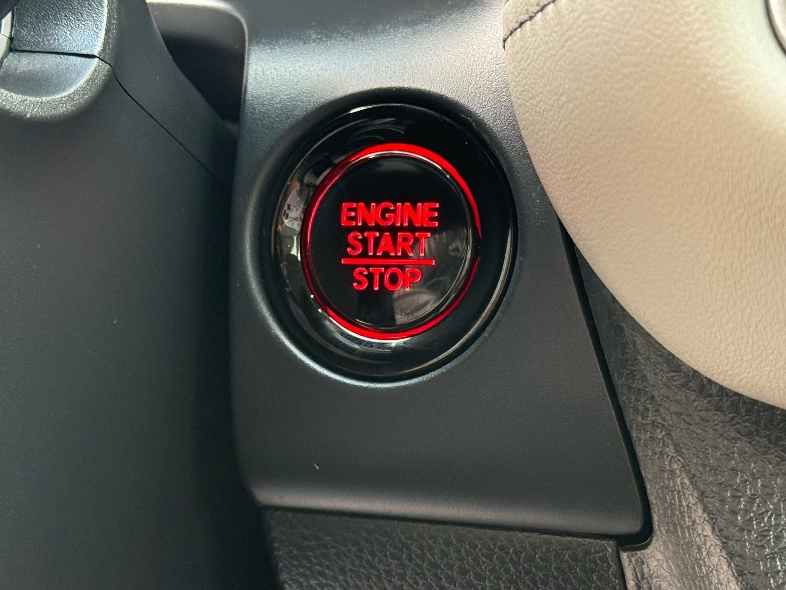 Certified 2026 Honda HR-V EX-L image 27