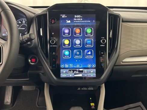 Used 2025 Subaru Forester Premium image 20