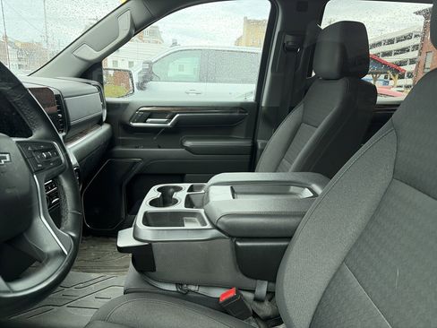 Certified 2023 Chevrolet Silverado 1500 RST w/ Z71 Off-Road Package image 8