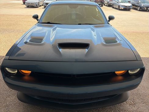 Used 2022 Dodge Challenger R/T Scat Pack RWD image 3